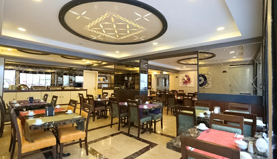 هتل لایف کرنر ازمیر